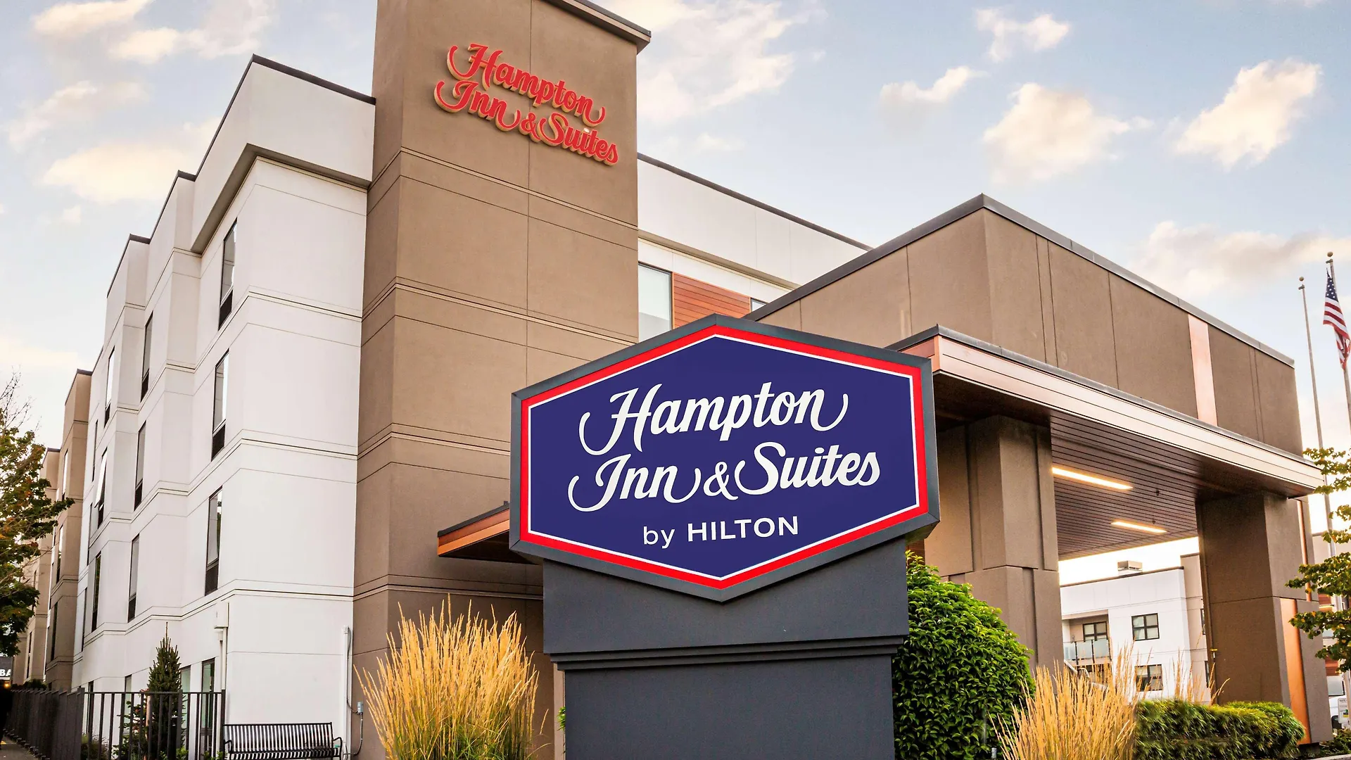 Hampton Inn & Suites Seattle-Downtown location