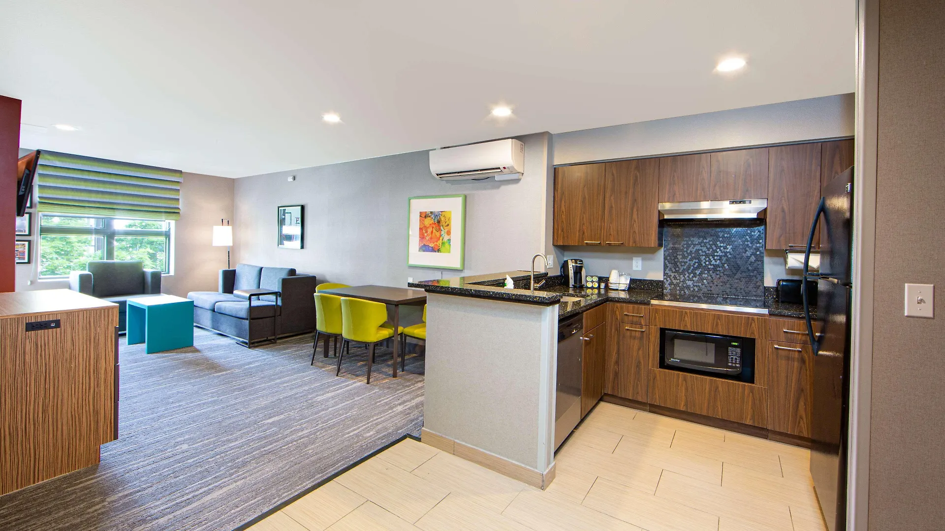 Hampton Inn & Suites Seattle-Downtown 3*, Seattle