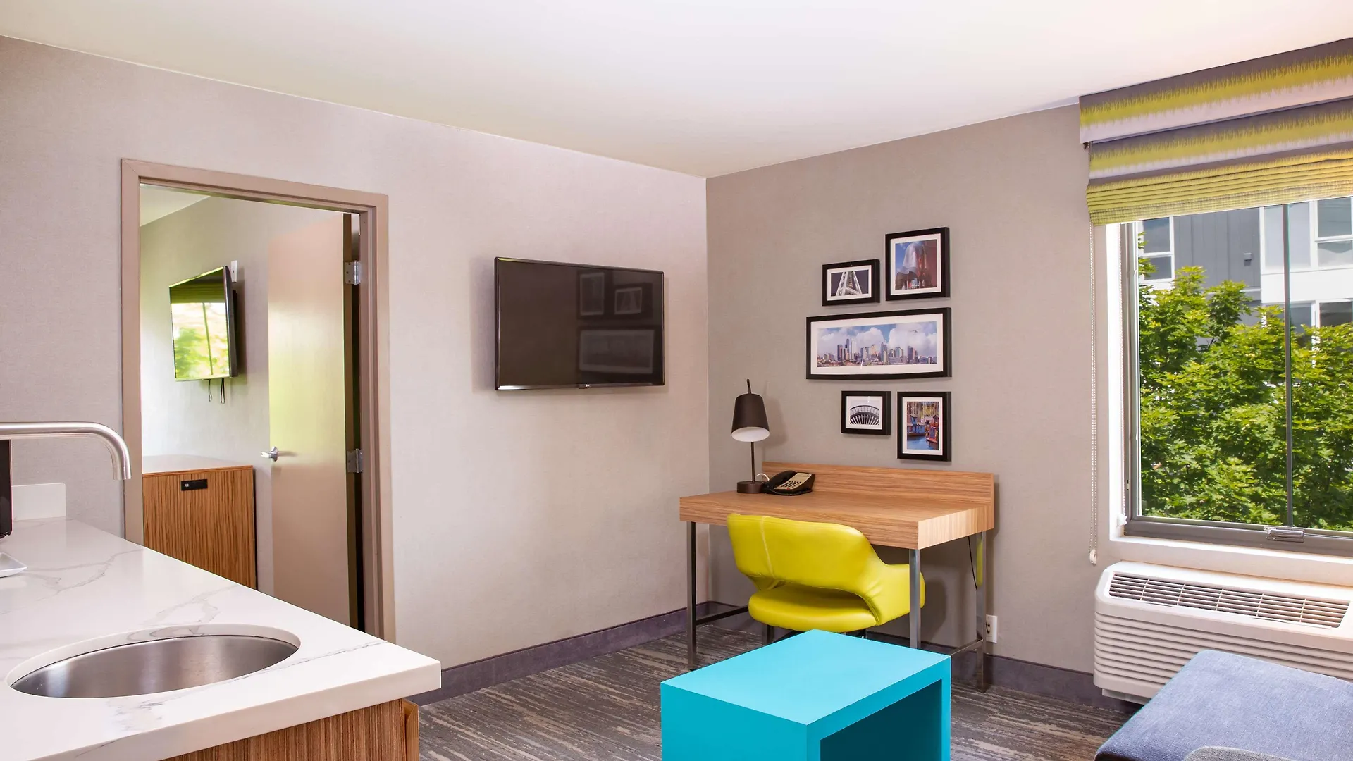 Hampton Inn & Suites Seattle-Downtown 3*, Seattle United States